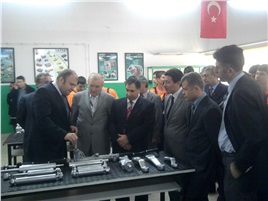 Teknoloji S�n�f� Projesi